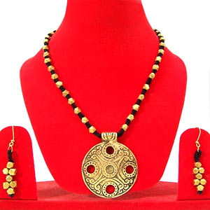 enigma-metal-jewelry