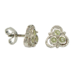 silver-earring-peridot