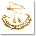 Beaded_Golden_Lacquer_Necklace_Set